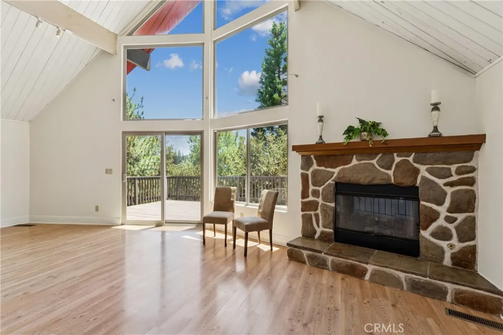 27711 Alpen Lake Arrowhead, CA 92352