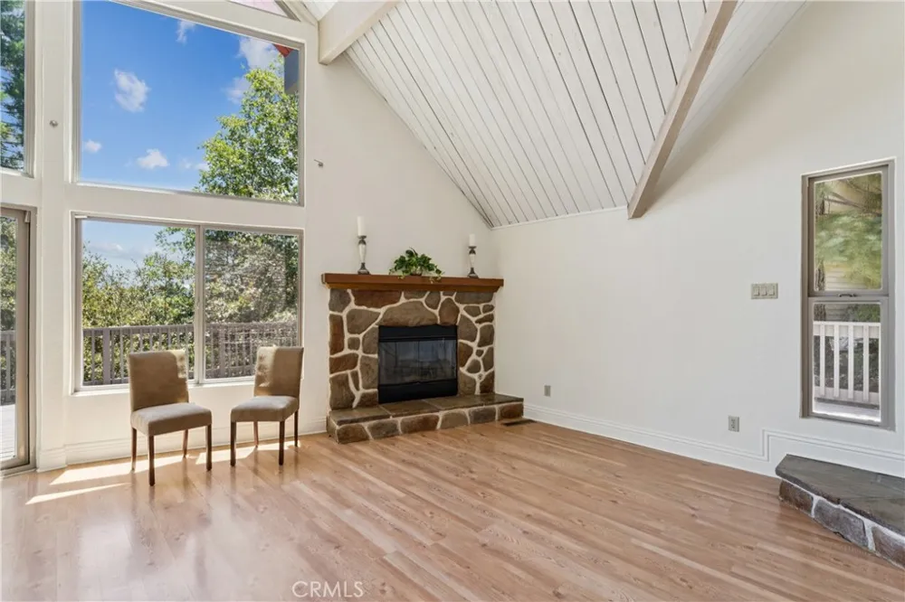 27711 Alpen Lake Arrowhead, CA 92352