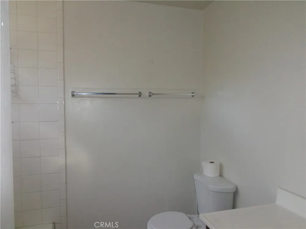 1021 Coulter Pine Crestline, CA 92325