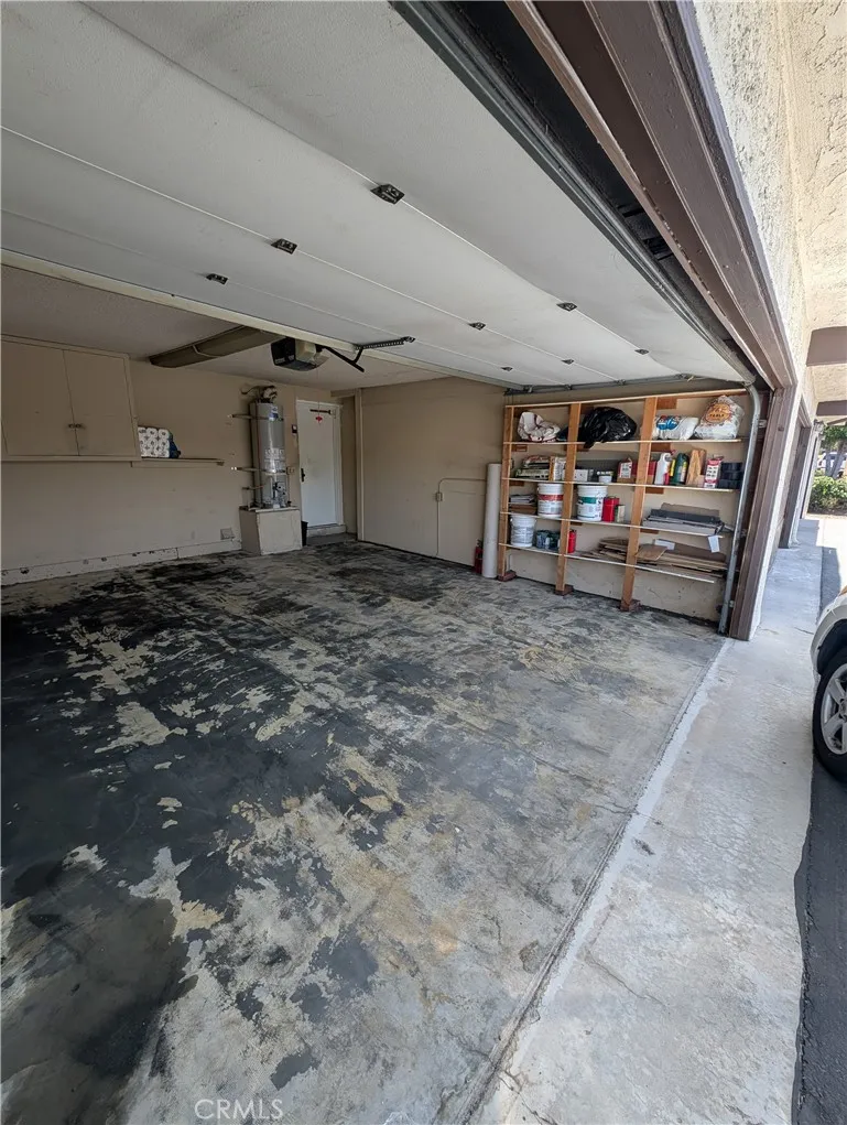 2062 Locust Court San Bernardino, CA 92404