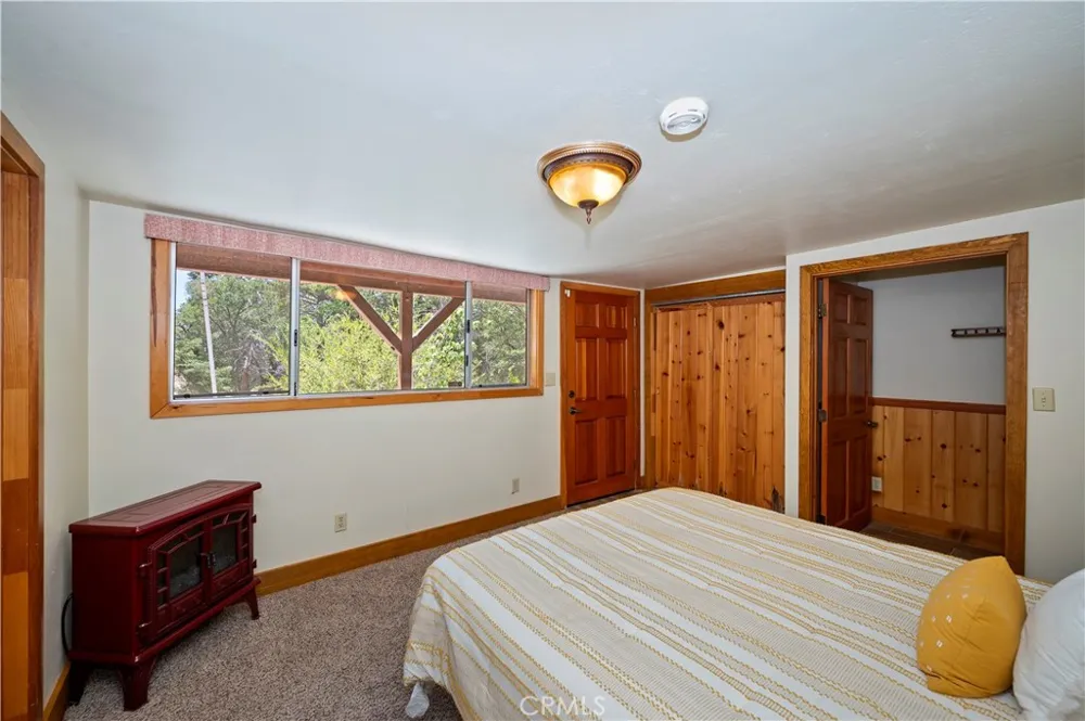 707 Briar Lane Green Valley Lake, CA 92341