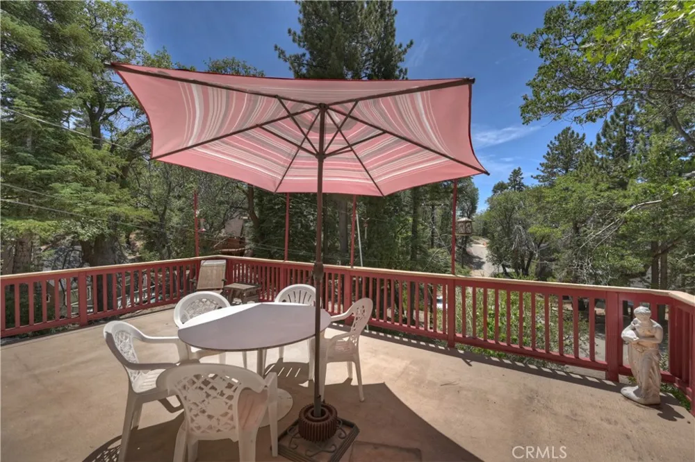707 Briar Lane Green Valley Lake, CA 92341