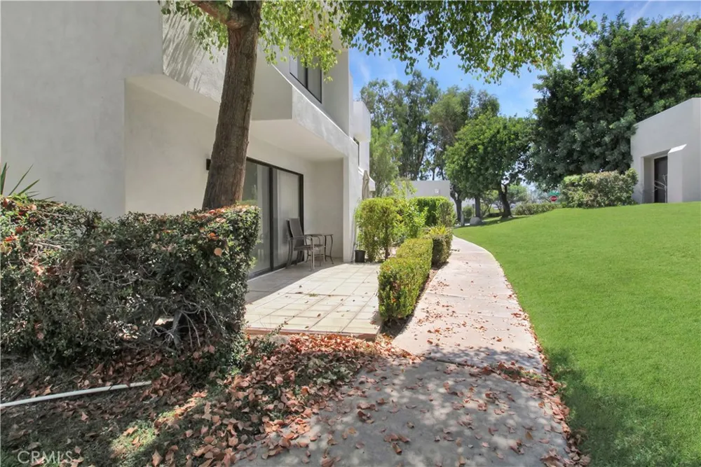 48944 Desert Flower Drive Palm Desert, CA 92260