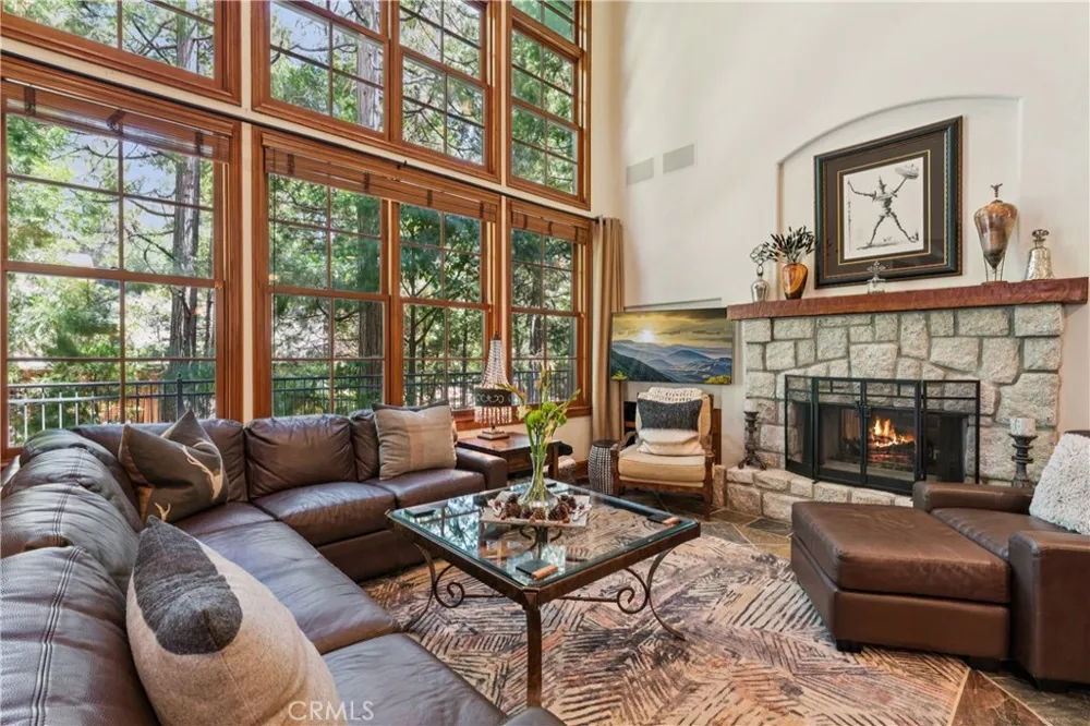 27489 Meadow Bay Lake Arrowhead, CA 92352