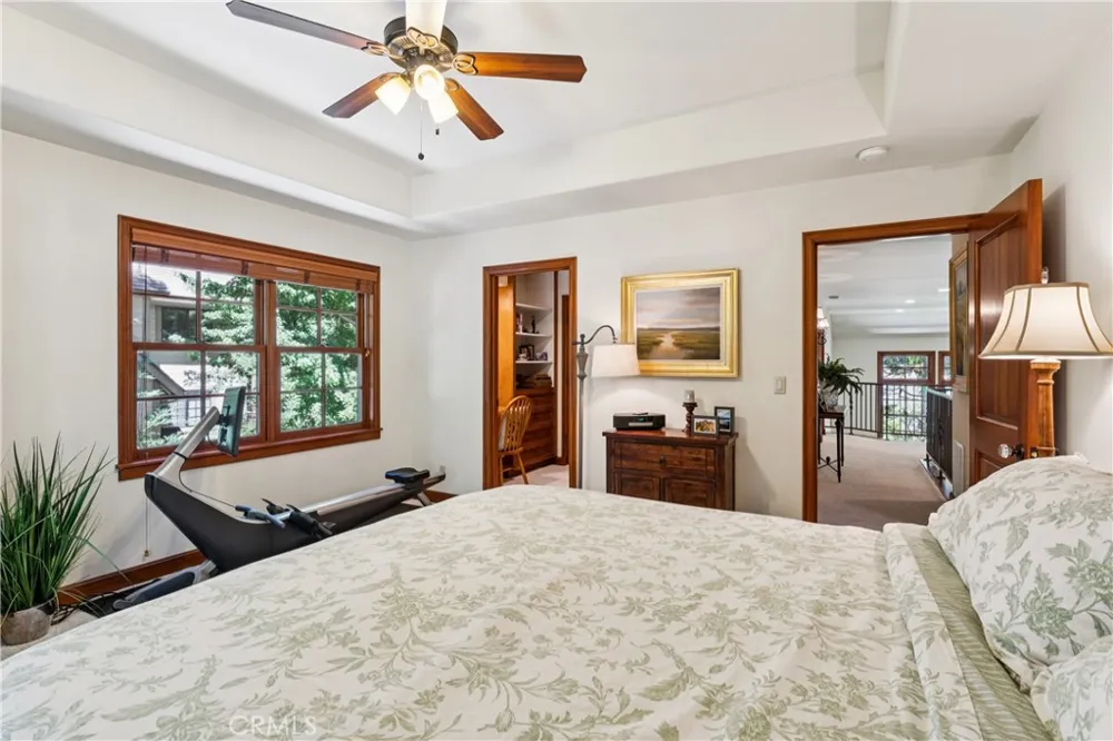 27489 Meadow Bay Lake Arrowhead, CA 92352