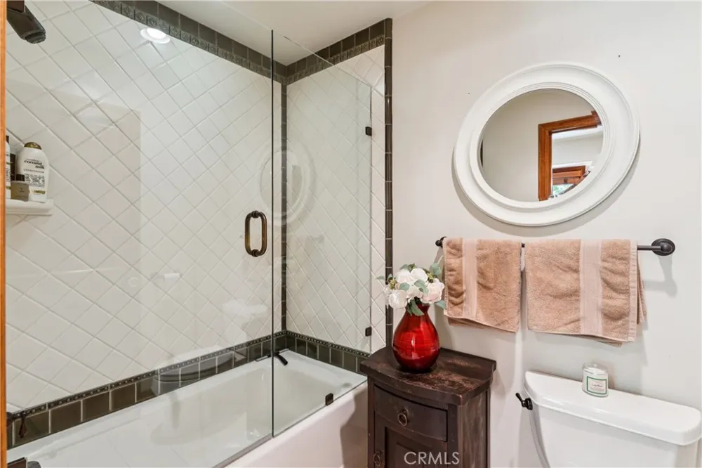 27489 Meadow Bay Lake Arrowhead, CA 92352