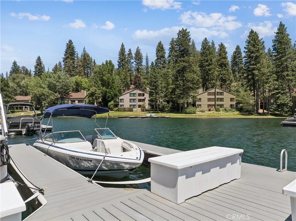 27489 Meadow Bay Lake Arrowhead, CA 92352