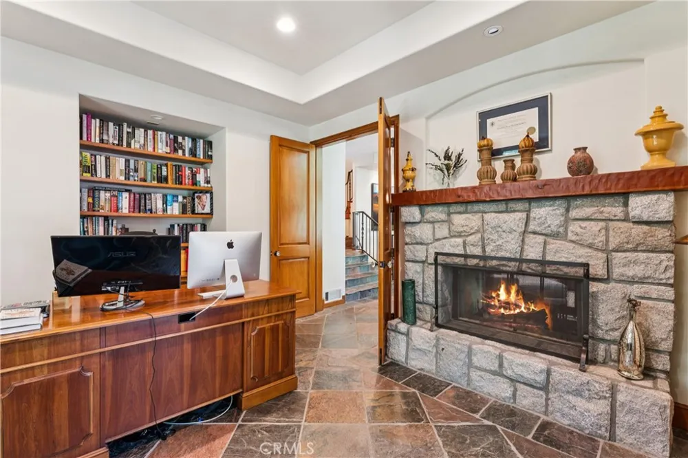 27489 Meadow Bay Lake Arrowhead, CA 92352