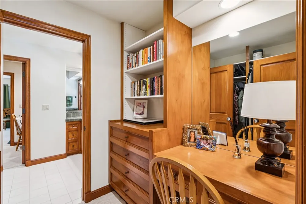 27489 Meadow Bay Lake Arrowhead, CA 92352