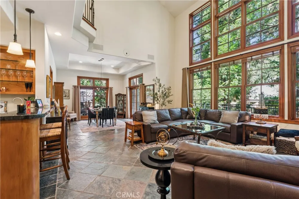 27489 Meadow Bay Lake Arrowhead, CA 92352