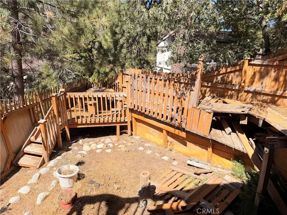 32778 Deer Lick Arrowbear, CA 92382