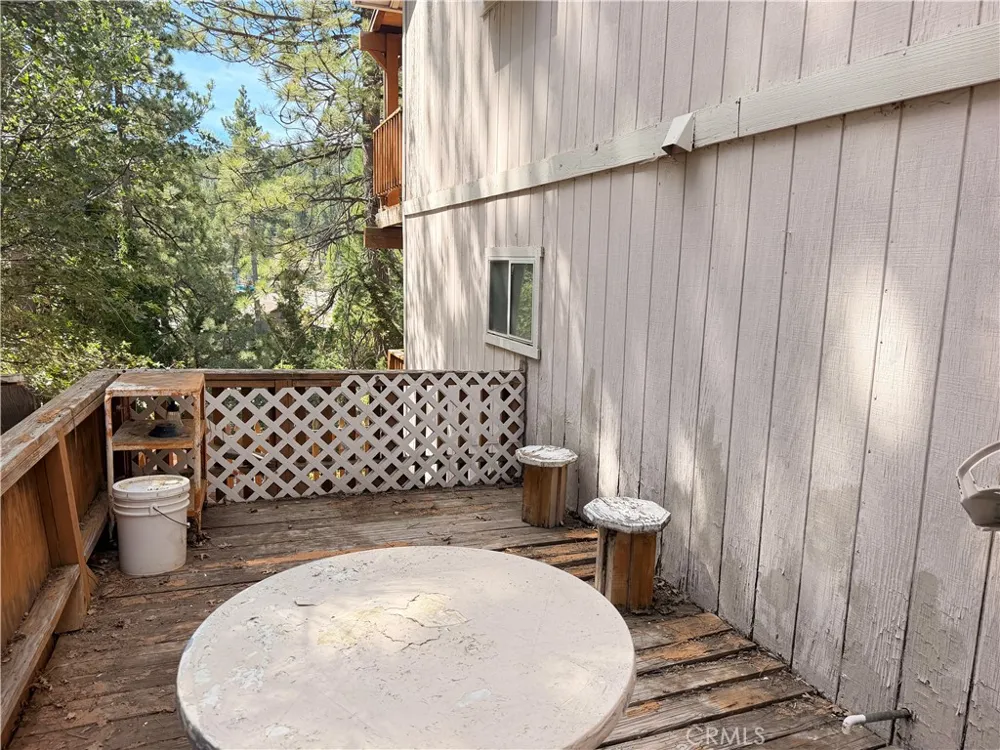 32778 Deer Lick Arrowbear, CA 92382
