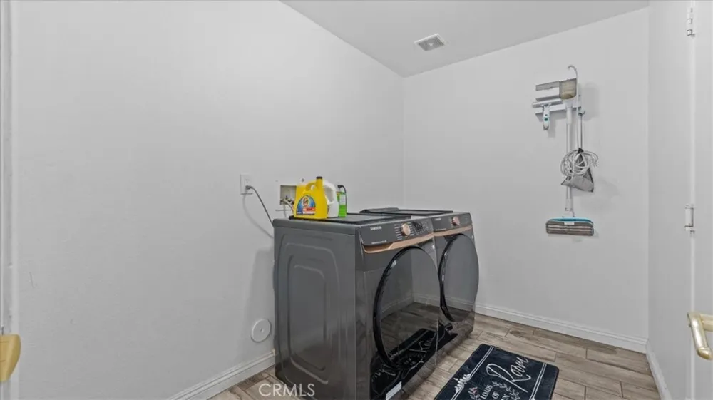 14558 Nelson Victorville, CA 92394
