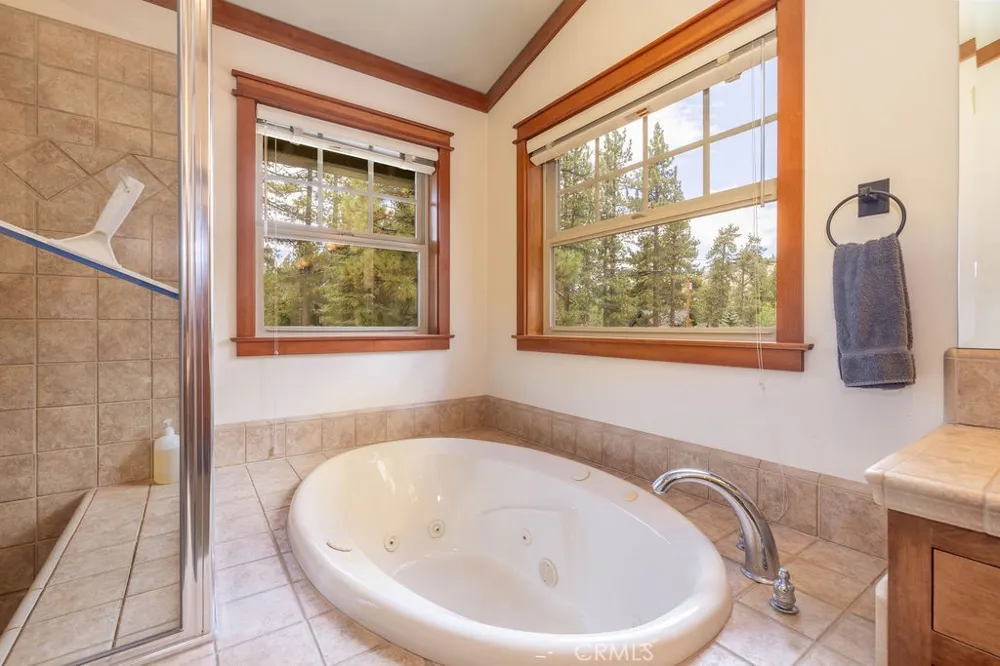 155 Lodgepole Big Bear Lake, CA 92315
