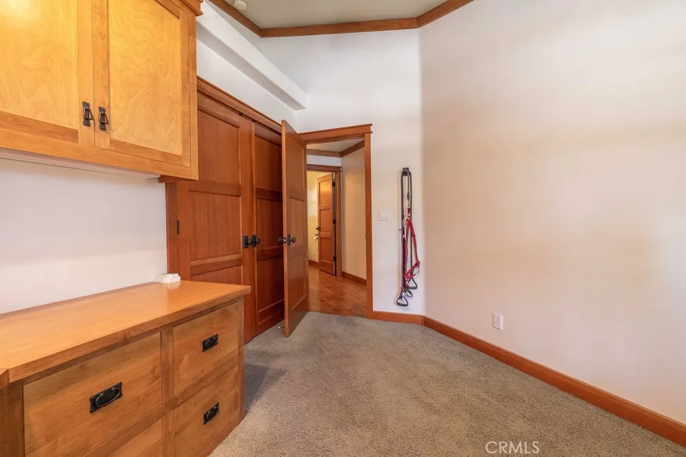 155 Lodgepole Big Bear Lake, CA 92315