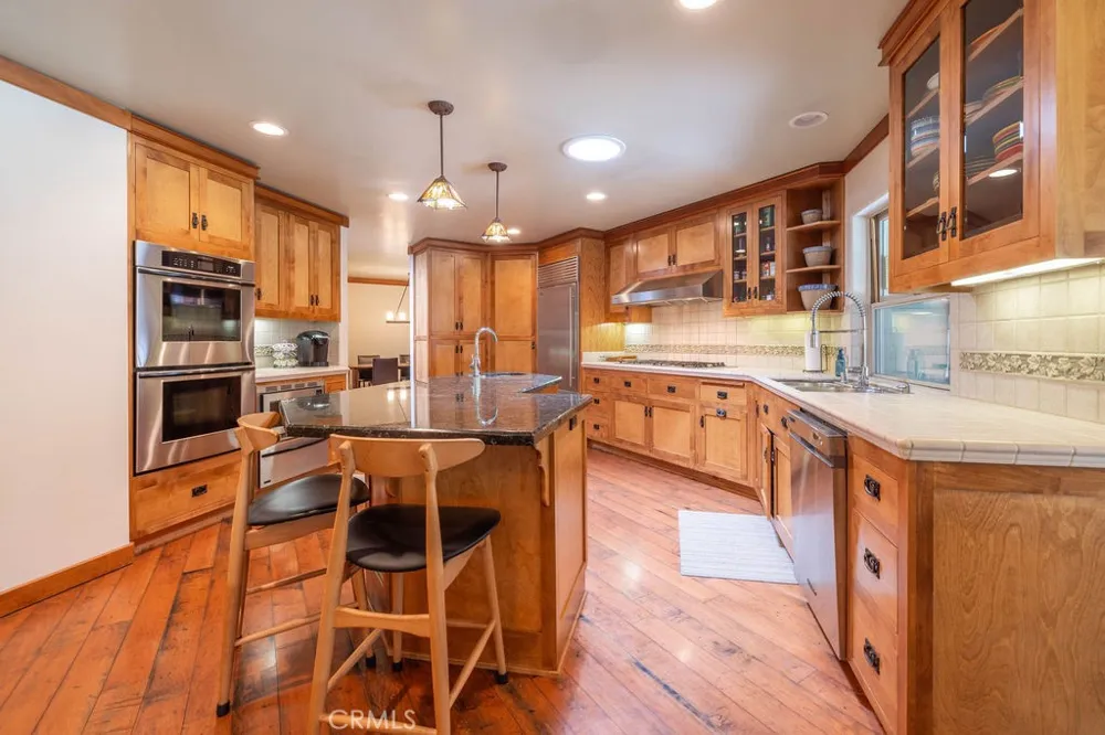 155 Lodgepole Big Bear Lake, CA 92315