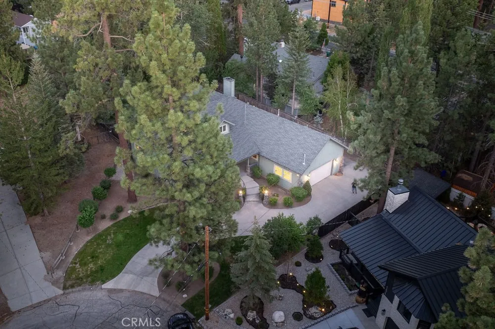 155 Lodgepole Big Bear Lake, CA 92315