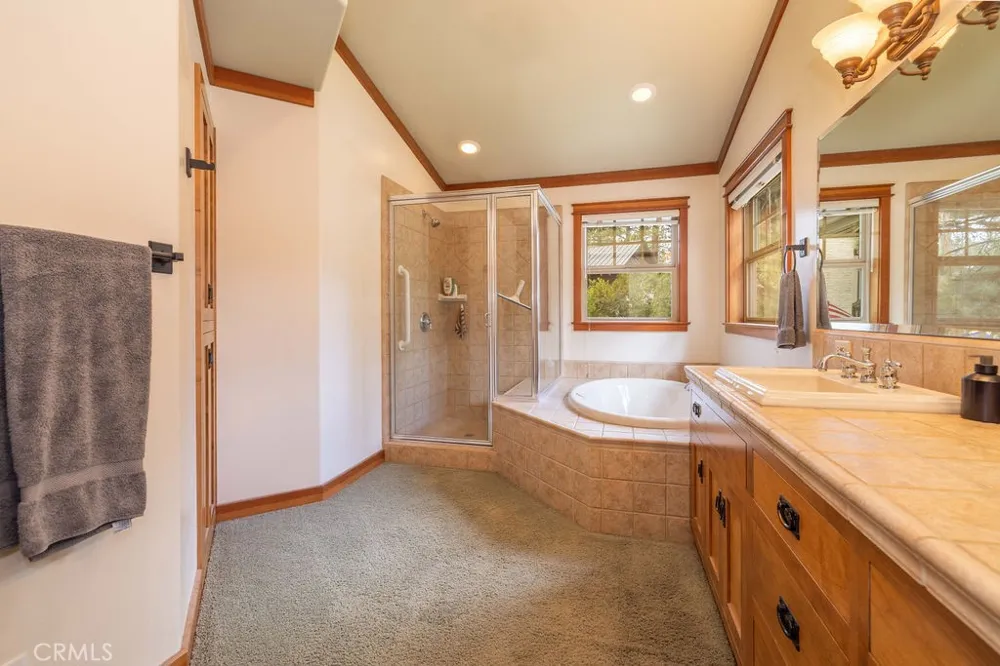 155 Lodgepole Big Bear Lake, CA 92315