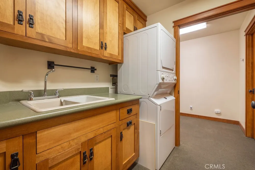 155 Lodgepole Big Bear Lake, CA 92315