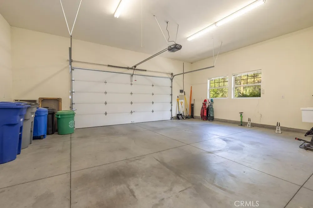 155 Lodgepole Big Bear Lake, CA 92315