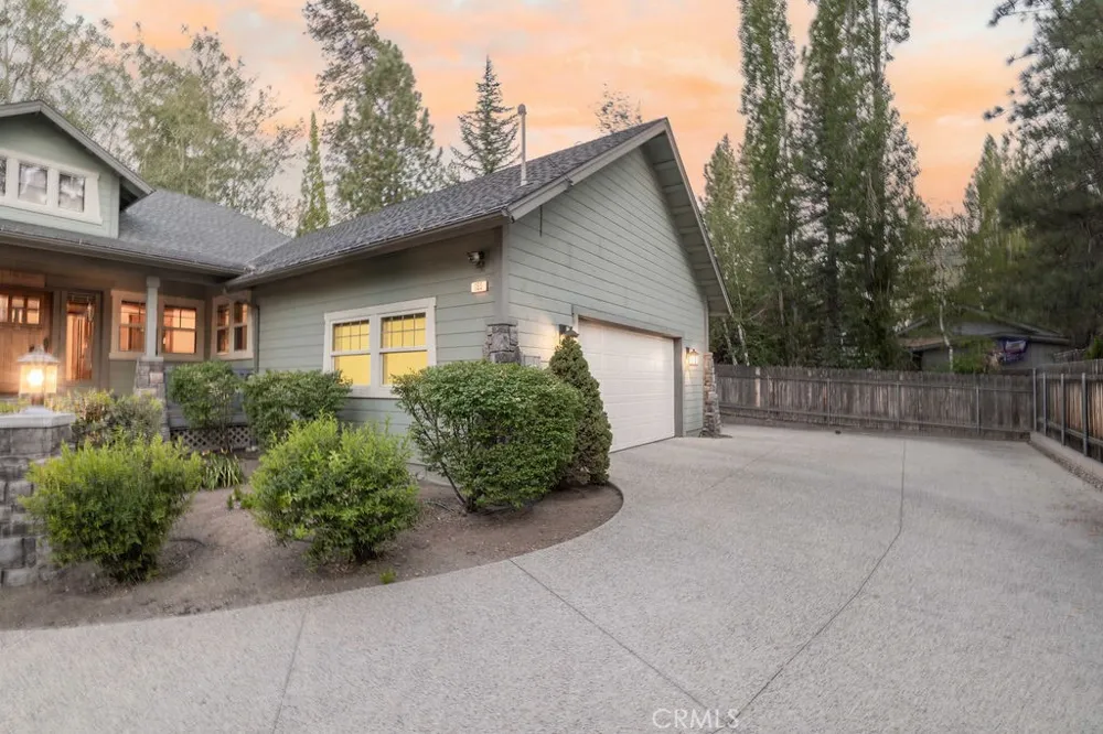 155 Lodgepole Big Bear Lake, CA 92315