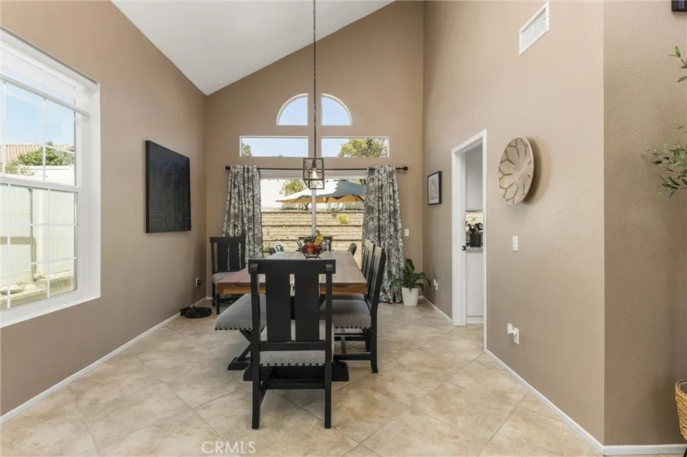 7333 Yellow Jasmine Highland, CA 92346