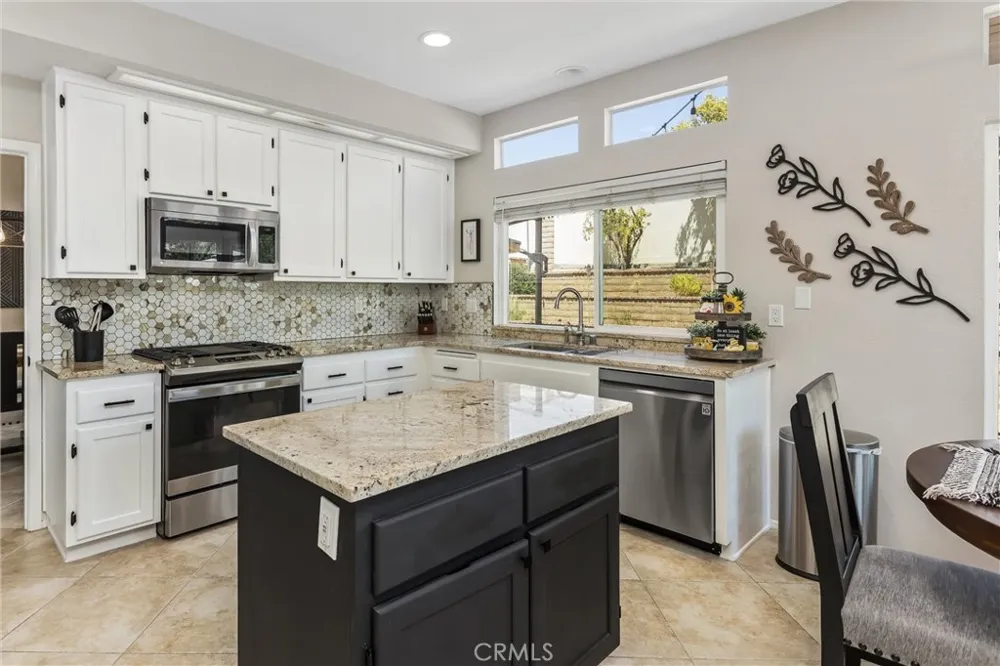 7333 Yellow Jasmine Highland, CA 92346