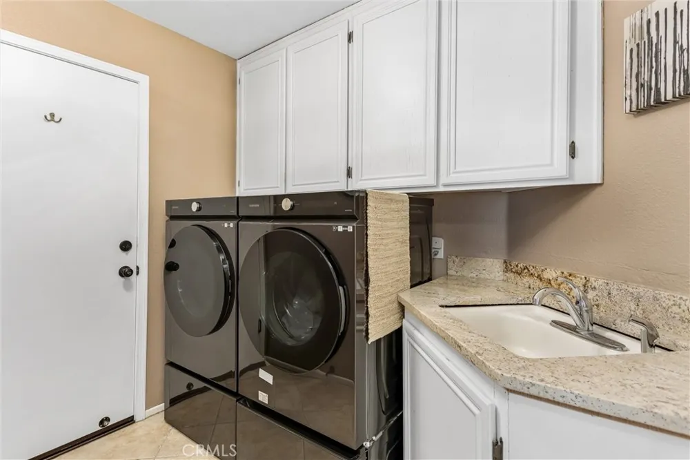 7333 Yellow Jasmine Highland, CA 92346