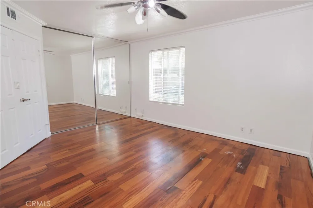 23266 Orange #1 Lake Forest, CA 92630
