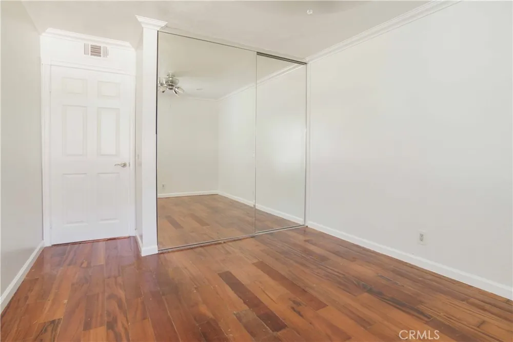 23266 Orange #1 Lake Forest, CA 92630