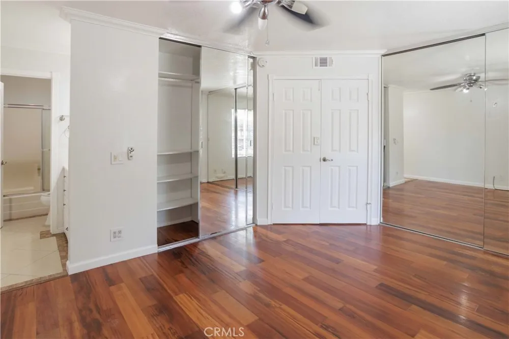 23266 Orange #1 Lake Forest, CA 92630