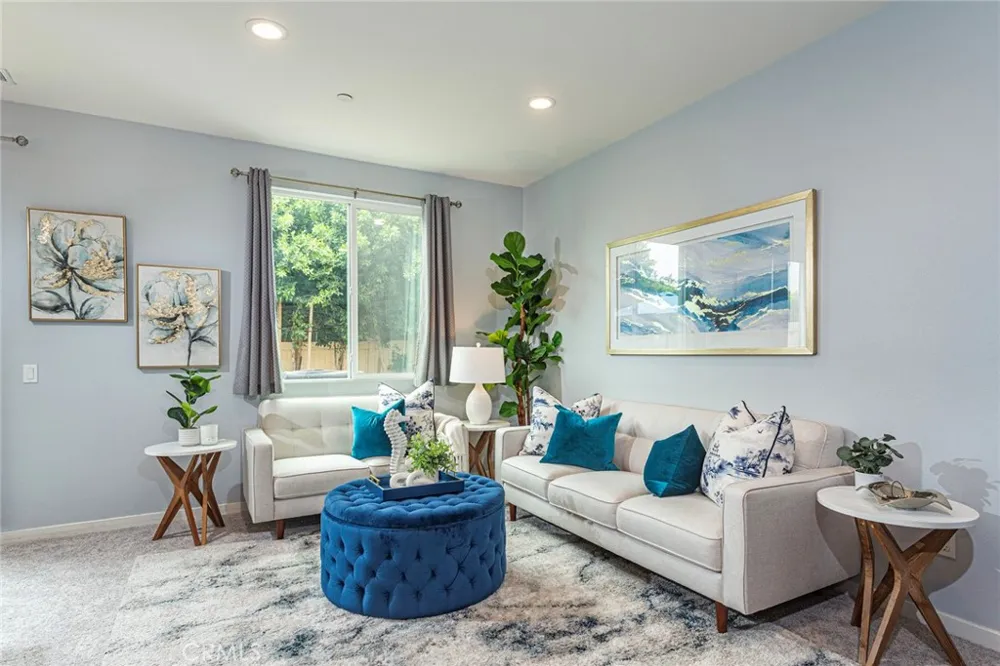 10251 Angel Pacoima, CA 91331
