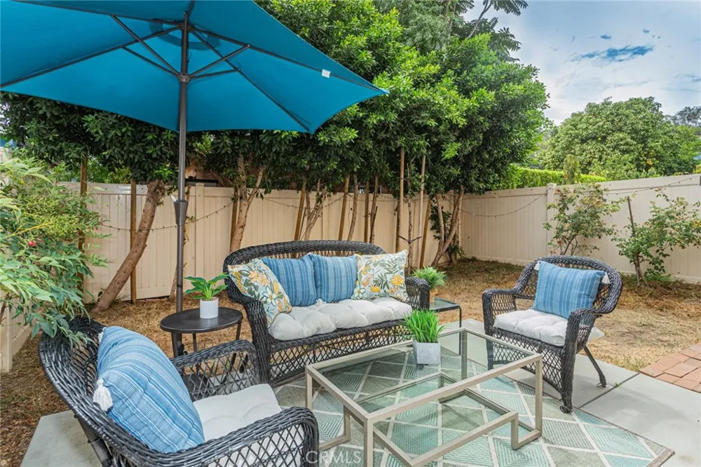 10251 Angel Pacoima, CA 91331