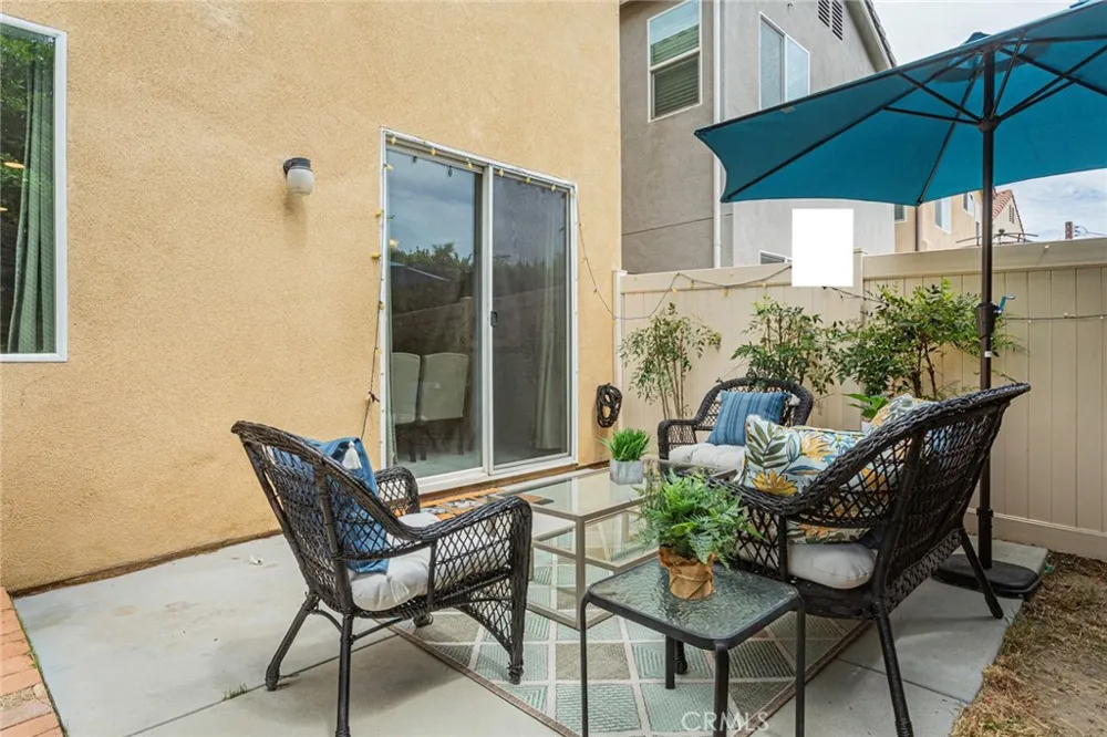 10251 Angel Pacoima, CA 91331