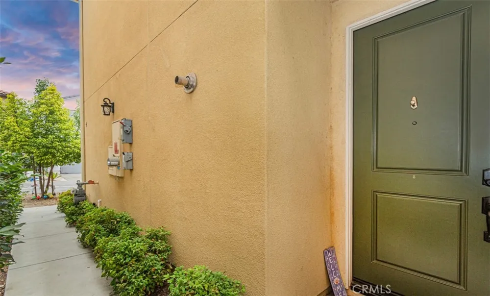 10251 Angel Pacoima, CA 91331