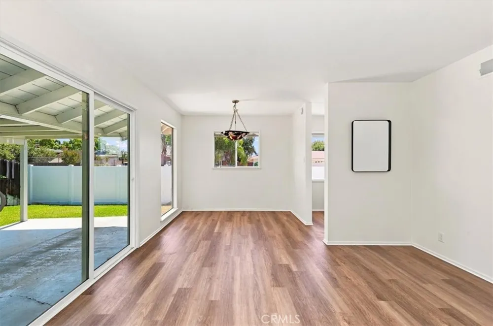 4305 Salerno Riverside, CA 92503