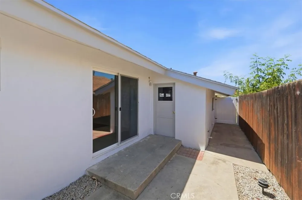 4305 Salerno Riverside, CA 92503