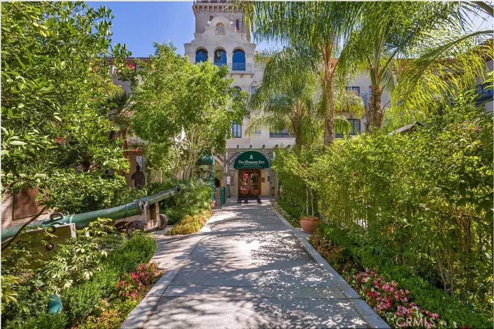 4305 Salerno Riverside, CA 92503