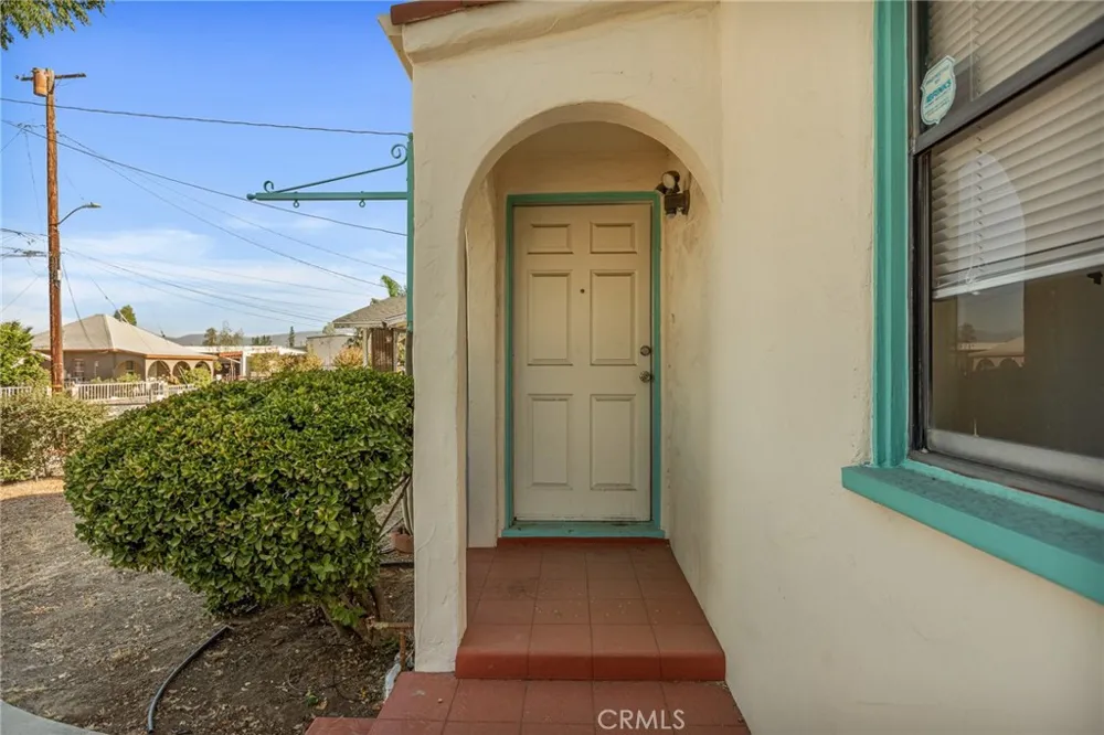 212 11th Street Redlands, CA 92374