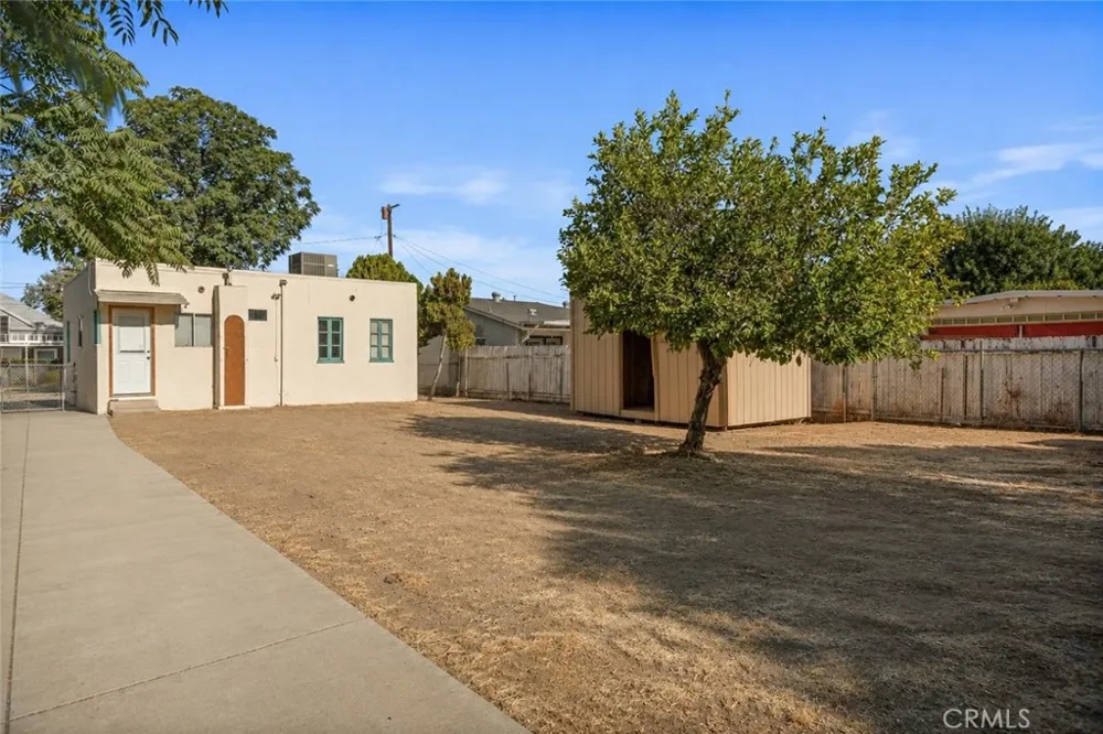212 11th Street Redlands, CA 92374
