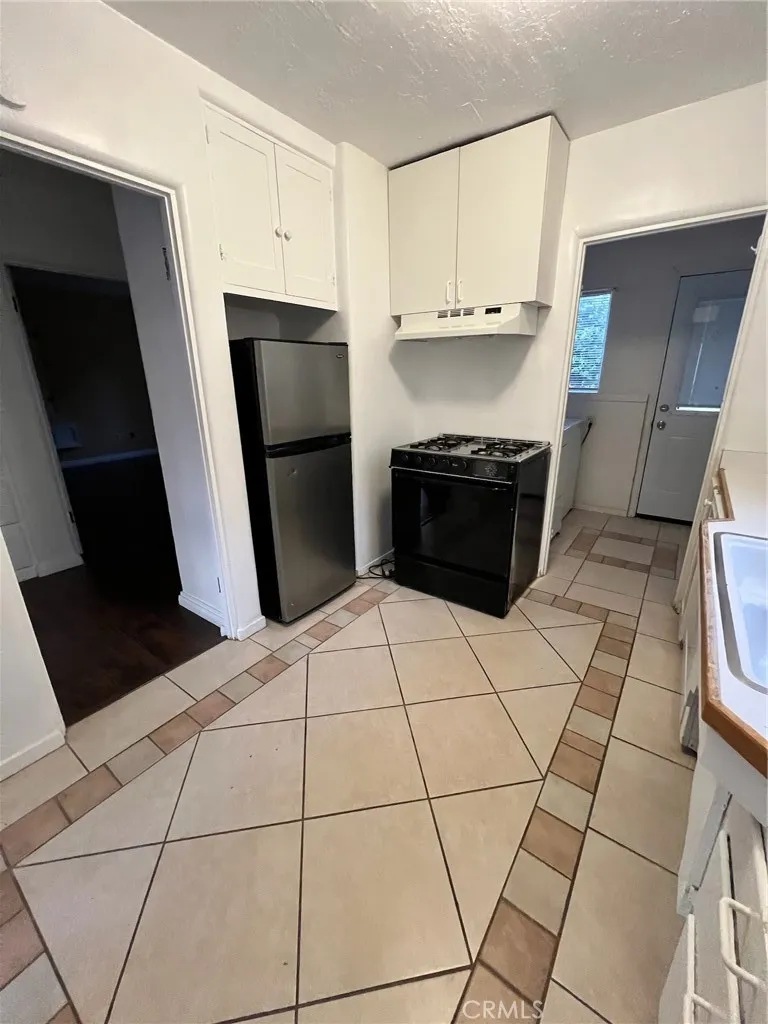 212 11th Street Redlands, CA 92374