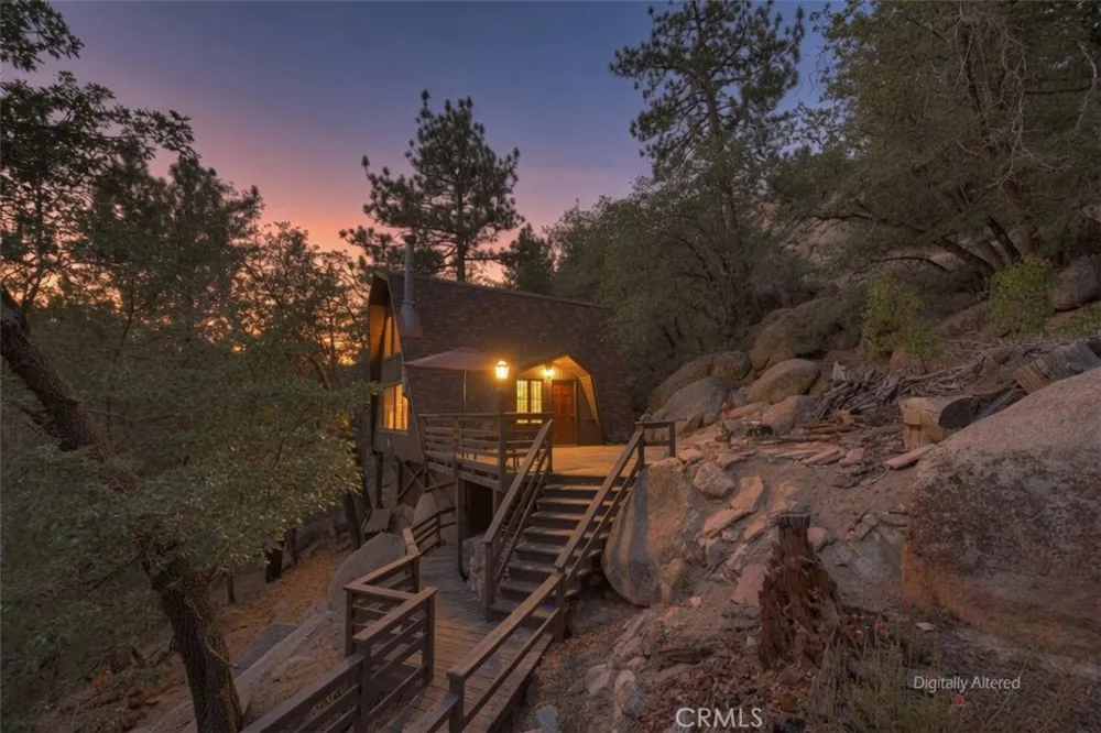 298 Nolan Fawnskin, CA 92333