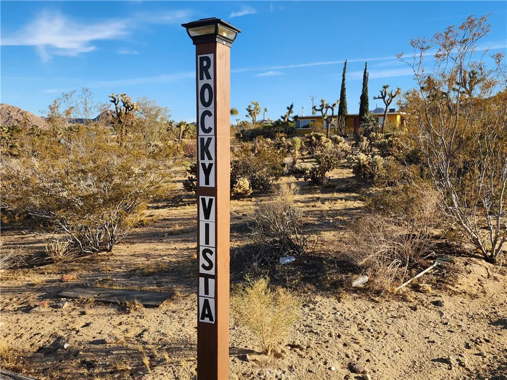 61329 Rocky Vista Lane Joshua Tree, CA 92252