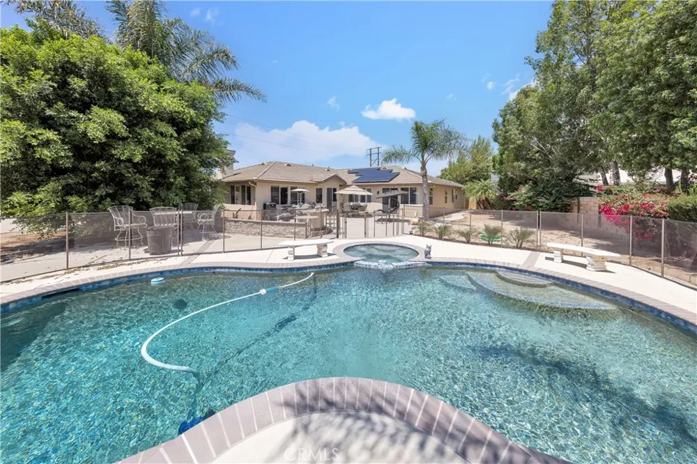 4116 Equestrian Norco, CA 92860
