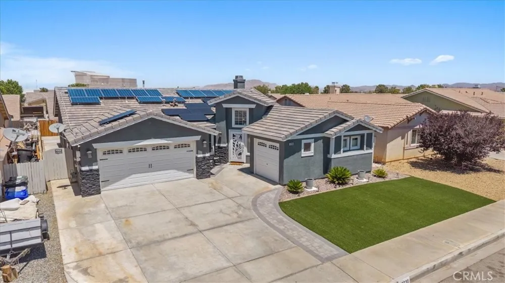 13230 Dos Palmas Victorville, CA 92392