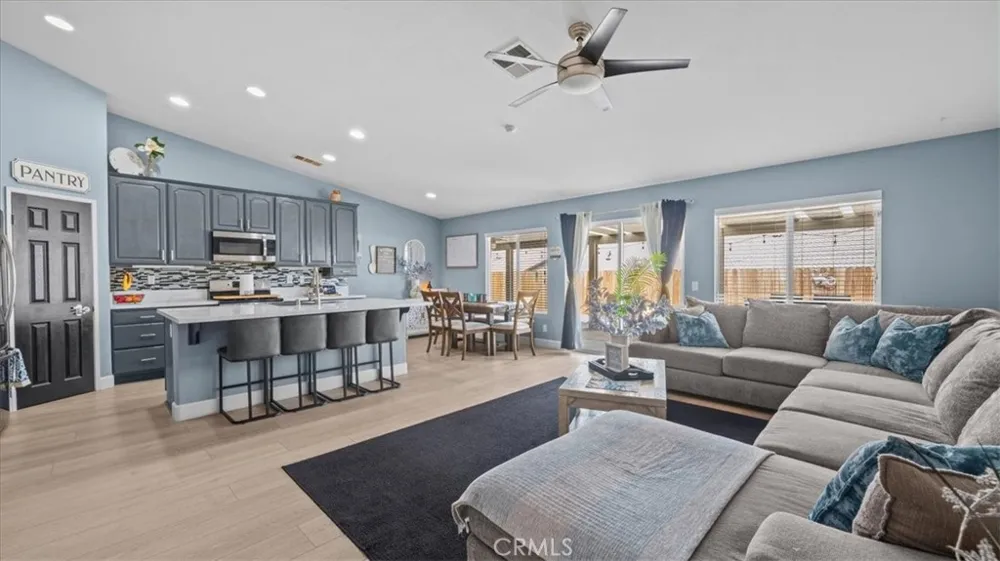 13230 Dos Palmas Victorville, CA 92392