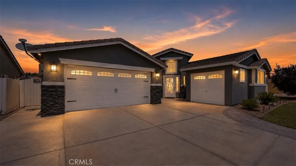 13230 Dos Palmas Victorville, CA 92392