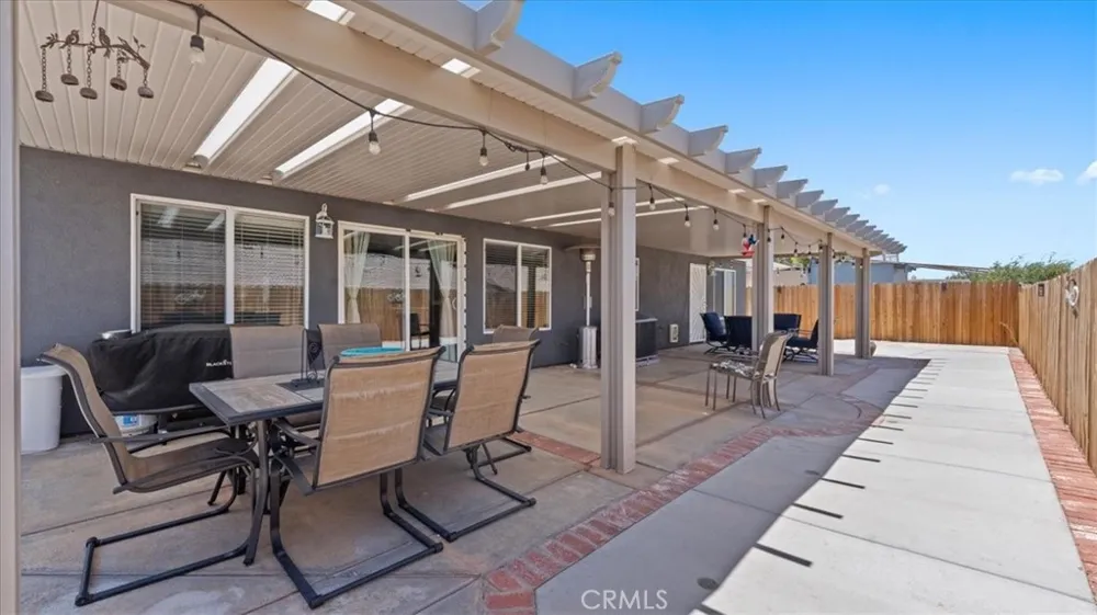 13230 Dos Palmas Victorville, CA 92392