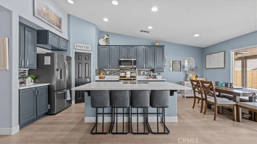 13230 Dos Palmas Victorville, CA 92392