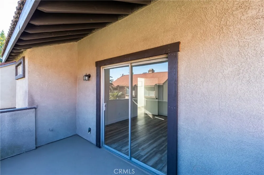 1814 Vineyard #G Ontario, CA 91764